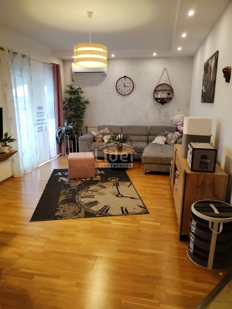 Wohnung Marinići, Viškovo, 90m2