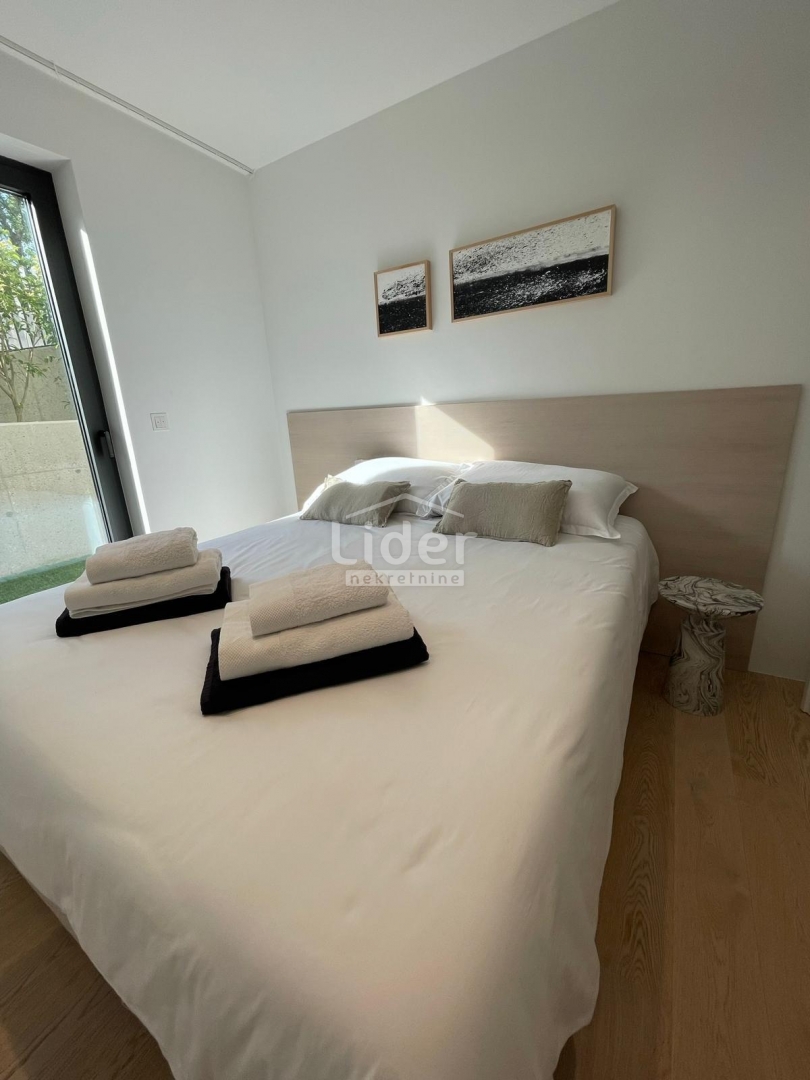 Flat Belveder, Rijeka, 65m2