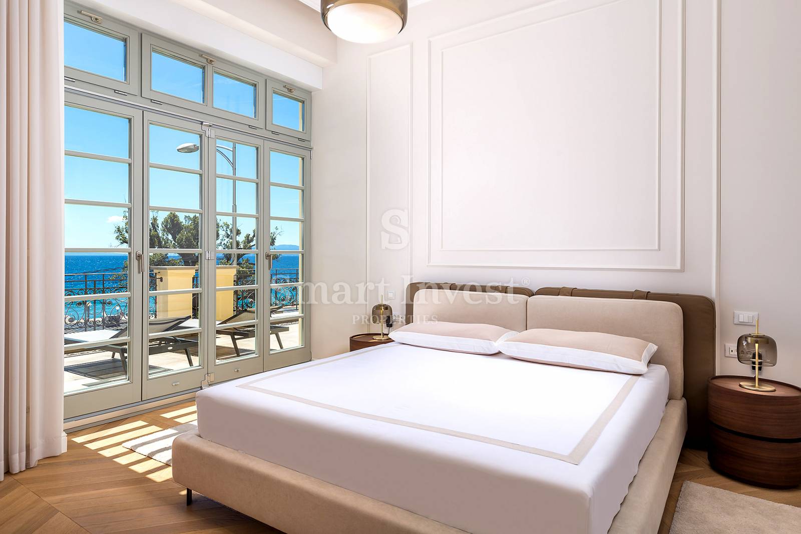 OPATIJA – CENTAR, luksuzan stan 1S+DB s terasom i pogledom na more, 1. red do mora (A9)