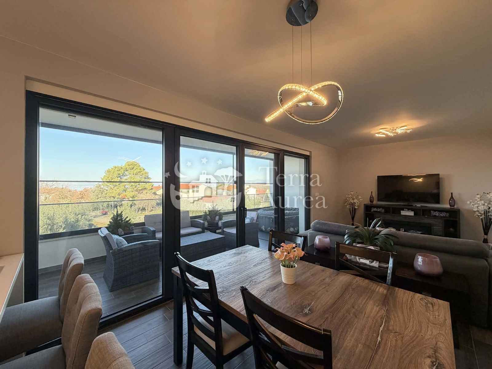 Moderan apartman s pogledom na more, Malinska, otok Krk