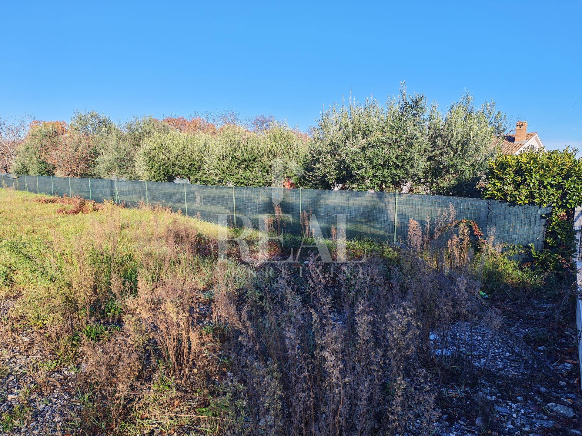 Loborika zemljište sa građevinskom dozvolom !