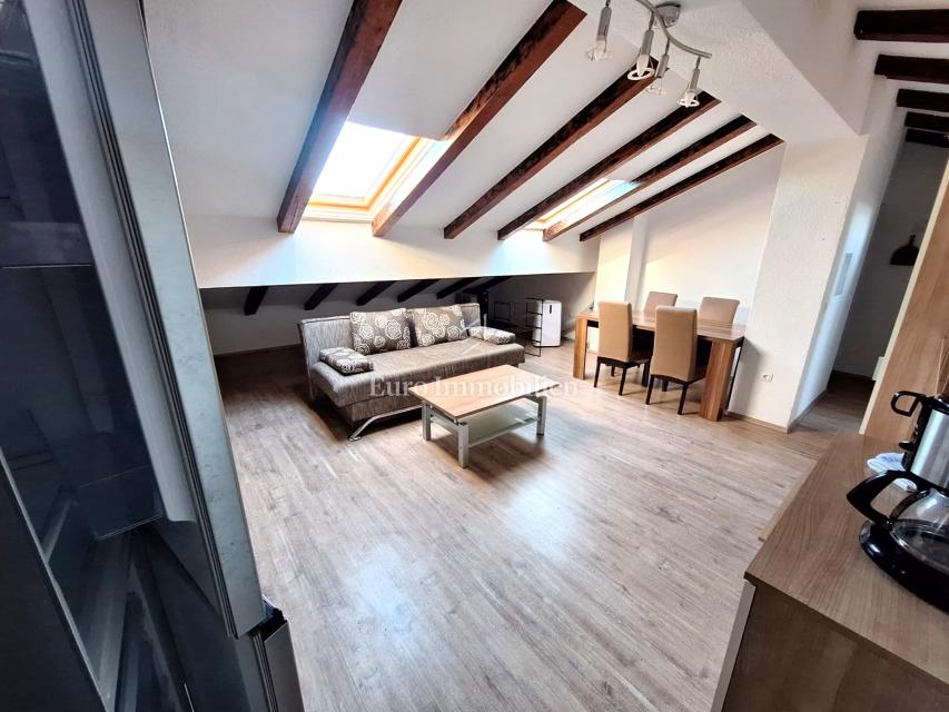 Malinska – two apartments with garden and parking