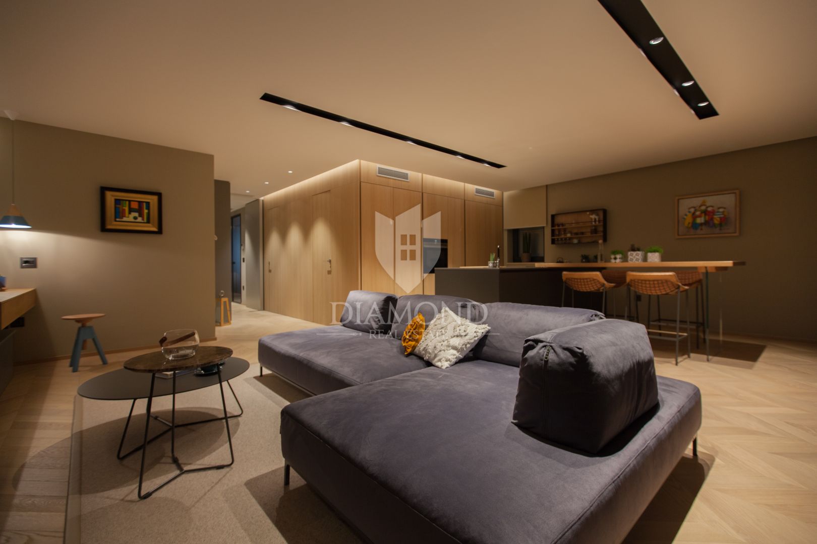 Novigrad, modernes Apartment 100m2 mit wunderschönem Meerblick!