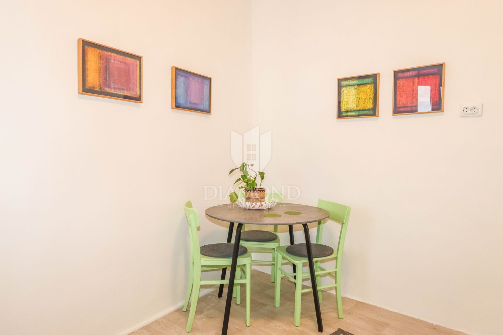 Rovinj!Prostran svijetao stan!