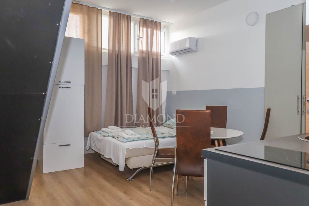 Apartment Centar, Pula, Mletačka ulica 12, 400m2