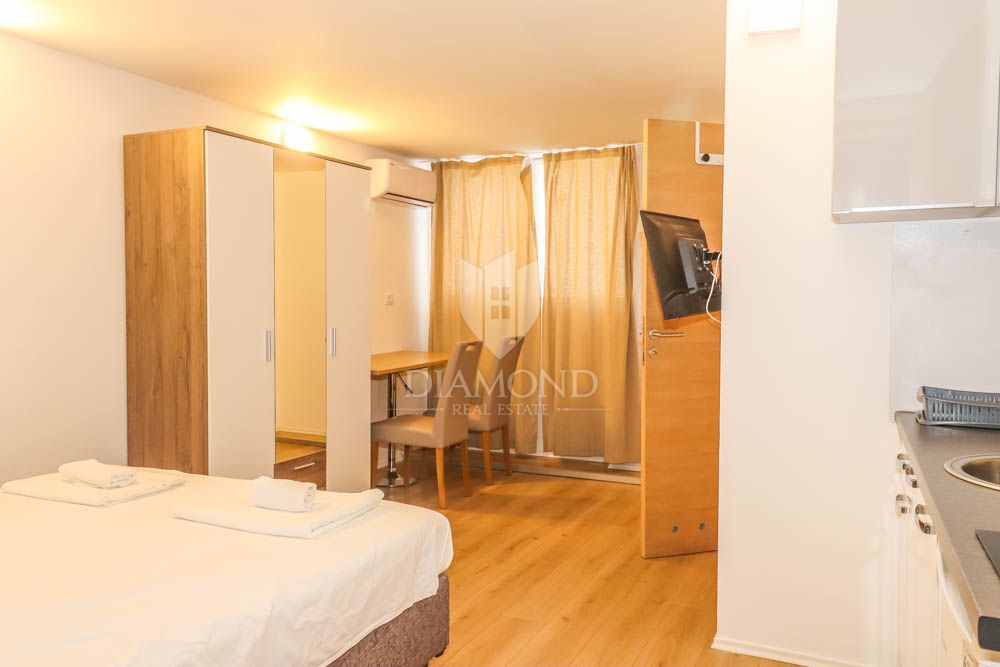 Apartment Centar, Pula, Mletačka ulica 12, 400m2