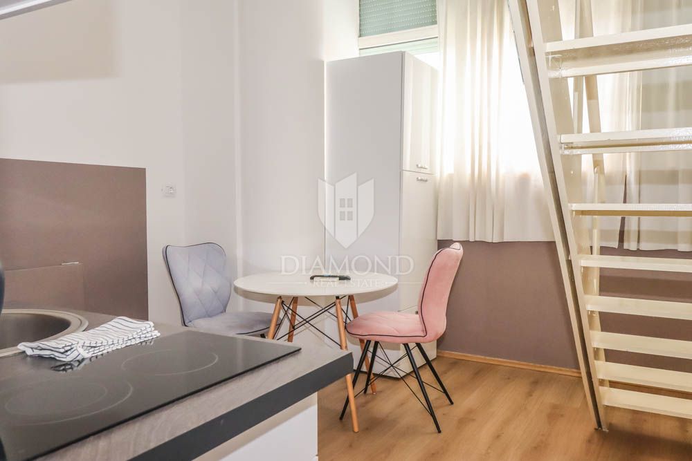 Apartment Centar, Pula, Mletačka ulica 12, 400m2