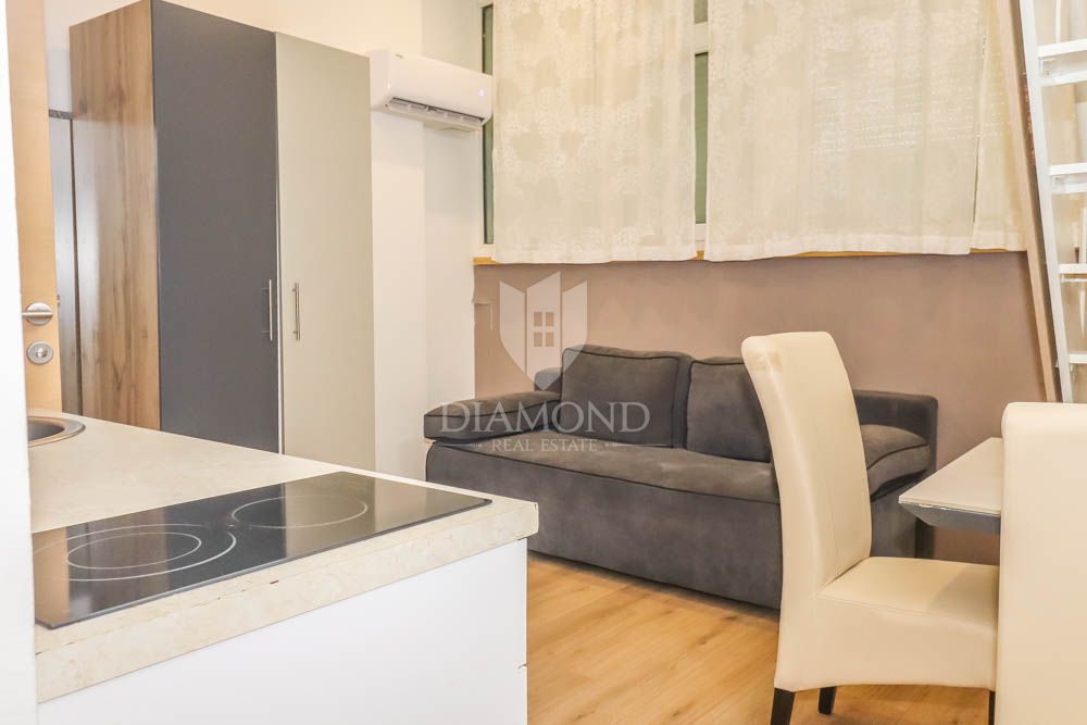 Apartment Centar, Pula, Mletačka ulica 12, 400m2