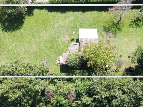 Parenzo – terreno esclusivo 1.265 m², a 500 m dal mare