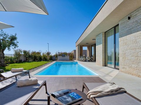 Poreč, Exclusive smart home villa 