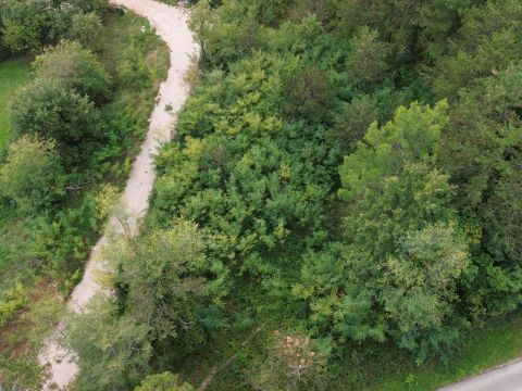 Zemljišče Labin, 2.323m2