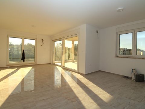 KRK, NJIVICE - APARTMAN S POGLEDOM NA MORE