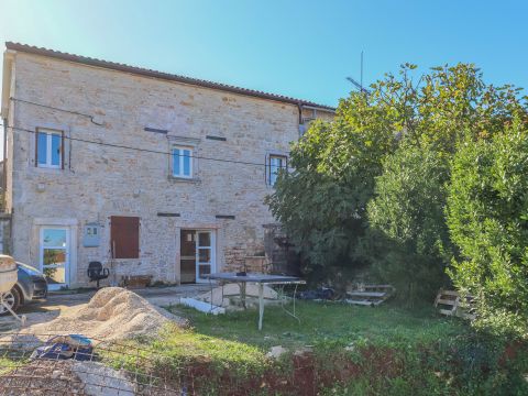 Prilika!ROVINJ, okolica, kamena ljepotica!