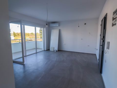 Medulin: moderno dvosobno stanovanje v novogradnji