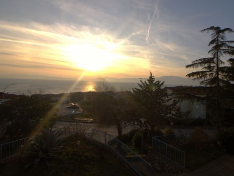 RIJEKA, KOSTRENA- Apartment with a beautiful sea view, 2 bedrooms + living room