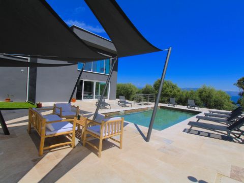 Rabac, Labin &ndash; Villa in a prime location with sea view