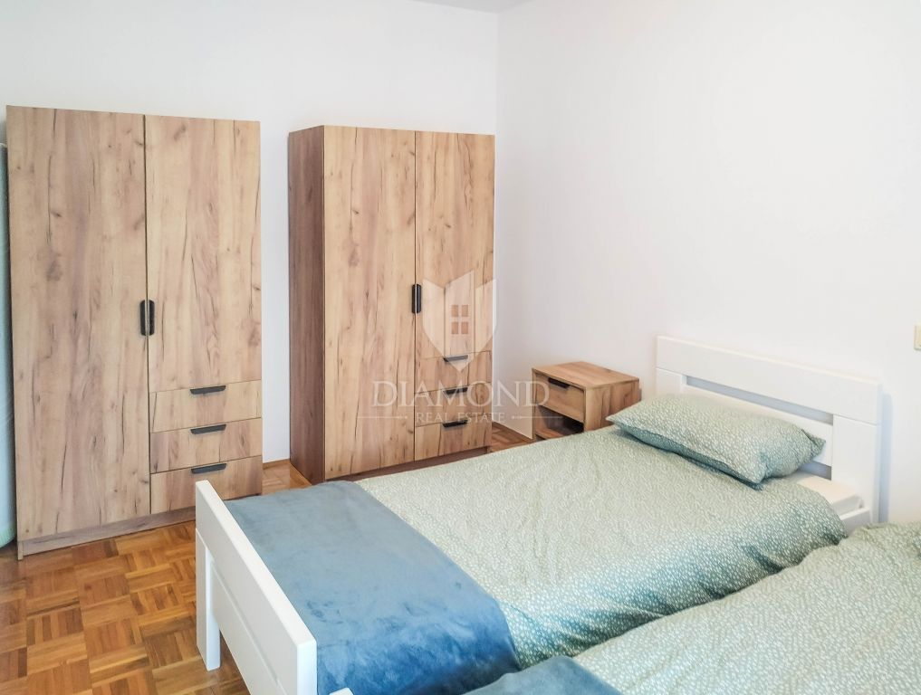 Poreč, spacious apartment for rent near the city!