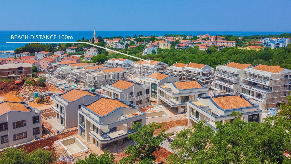 Umag! Luksuzna vila 100 m od morja!