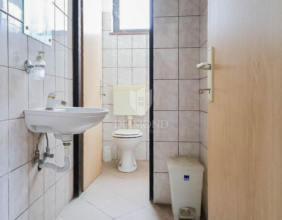 Zagreb, Zapre&scaron;ić, commercial space for an excellent investment!