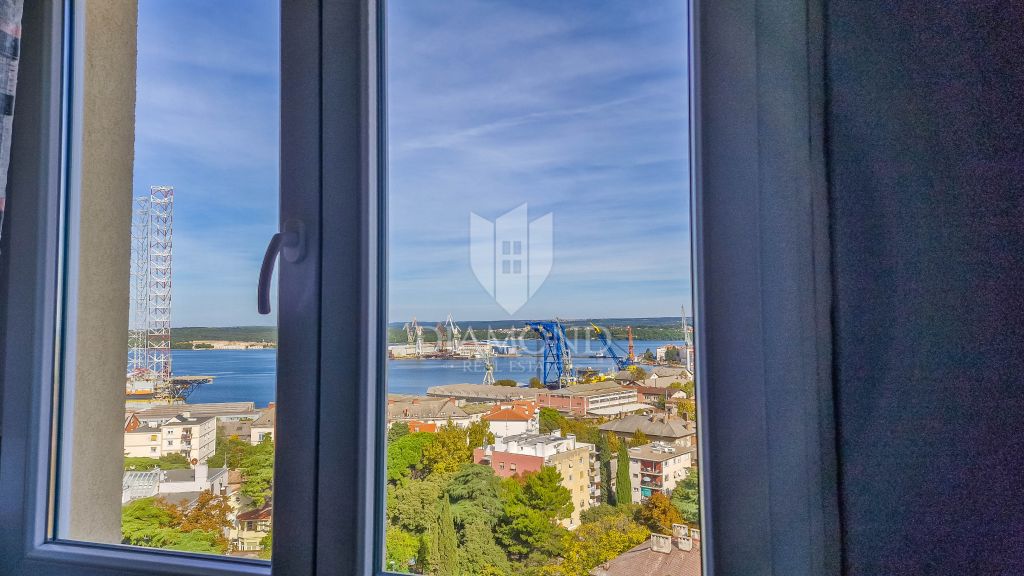 Pula, Veruda, Wohnung mit Meerblick