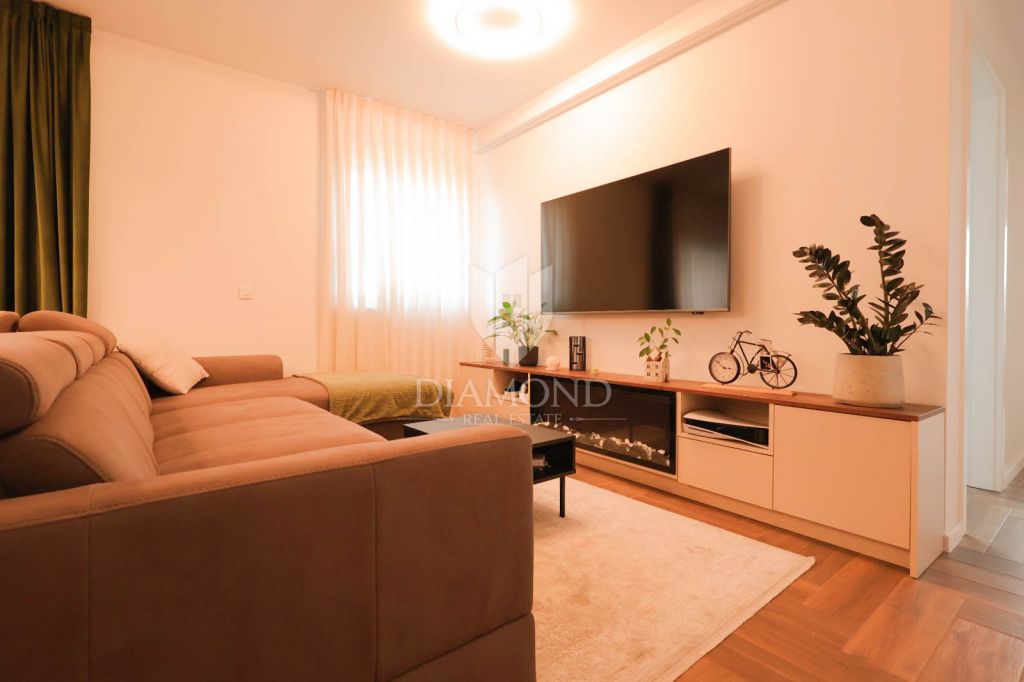 Apartment , Prozorje, Dugo Selo - Okolica, 64,43 m&sup2;