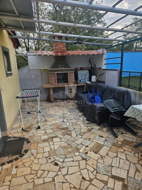 OPPORTUNITY!! ROVINJ! THREE HOUSES AND A SWIMMING POOL!