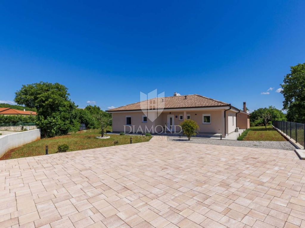 ISTRIA, LABIN, HAUS MIT GROSSEM BAUGRUNDST&Uuml;CK