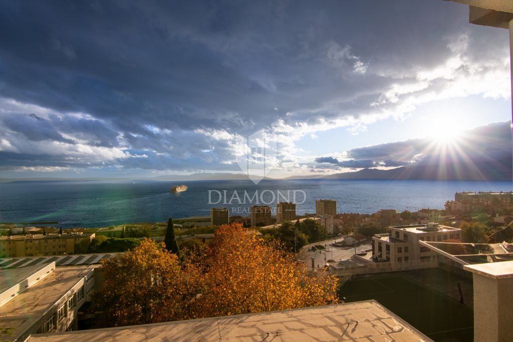 KRNJEVO &ndash; Wundersch&ouml;ne, sonnendurchflutete Wohnung