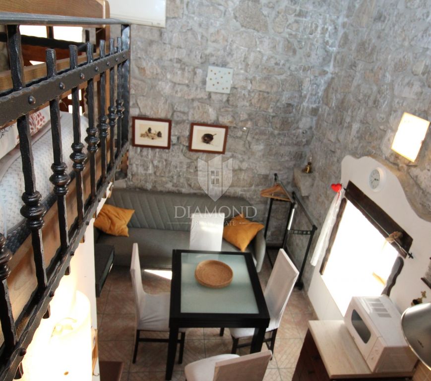 JU&Scaron;IĆI, MATULJI - Two residential units