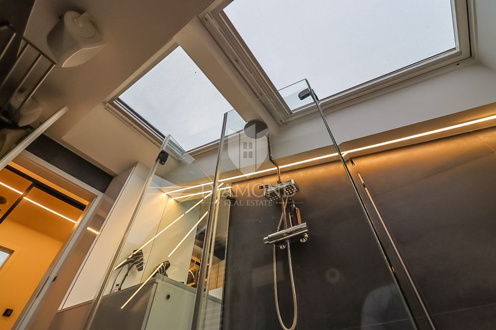 Apartmaj, Centar, Samobor, 57 m&sup2;