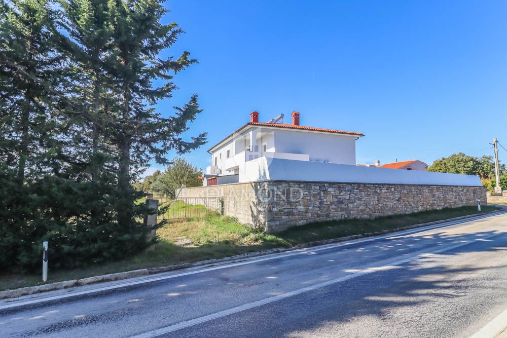 Haus Barbariga, Vodnjan, 400m2