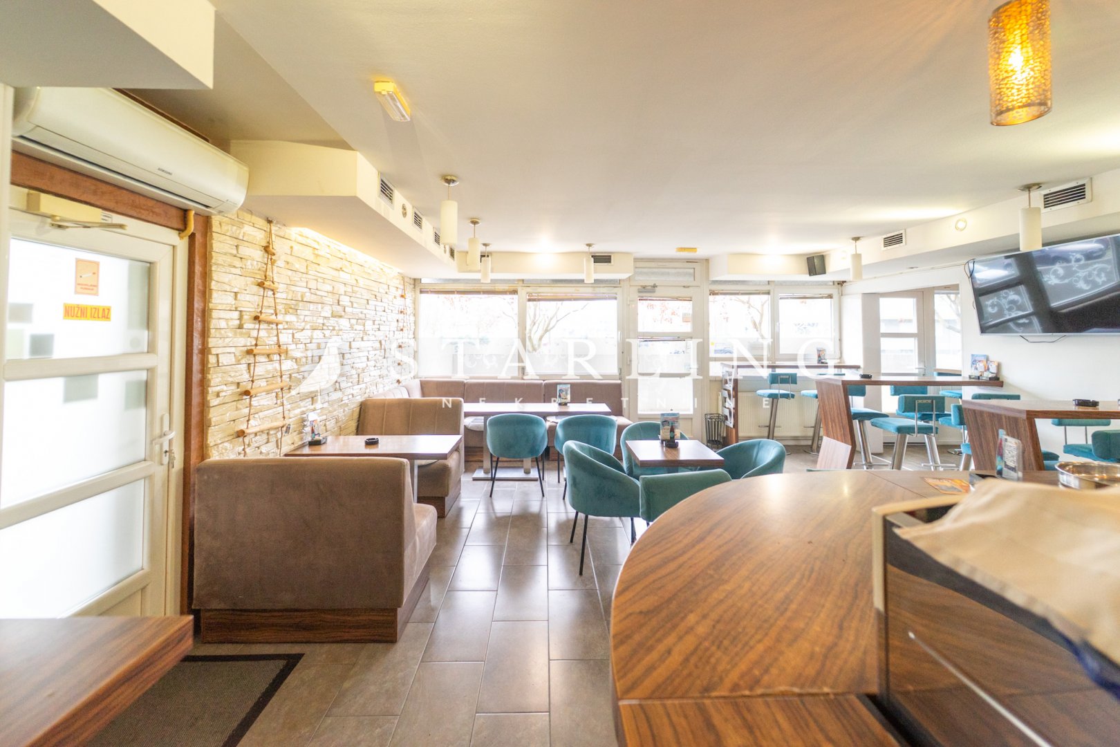 POSLOVNI PROSTOR, PRODAJA, ZAGREB, SESVETE, 65 m2