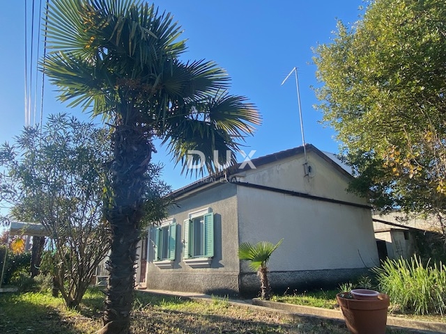 OPATIJA, MATULJI, CENTAR - samostojeća kuća + okućnica na odličnoj lokaciji! PRILIKA!