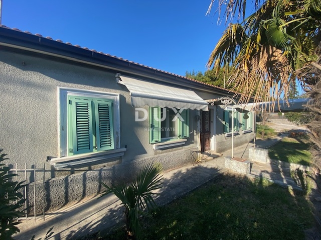 OPATIJA, MATULJI, CENTAR - samostojeća kuća + okućnica na odličnoj lokaciji! PRILIKA!