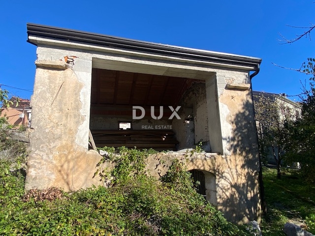 RIJEKA, VIŠKOVO - house and outbuilding + yard with sea view! OPPORTUNITY!