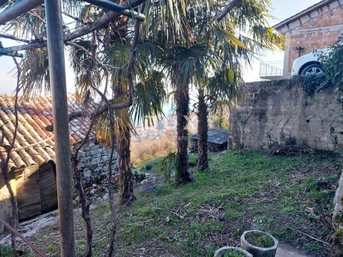 OPATIJA, IČIĆI, POLJANE- starina s prekrasnim panoramskim pogledom na more, spremna za adaptaciju