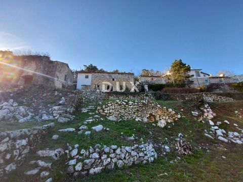 OPATIJA, IČIĆI, POLJANE- starina s prekrasnim panoramskim pogledom na more, spremna za adaptaciju