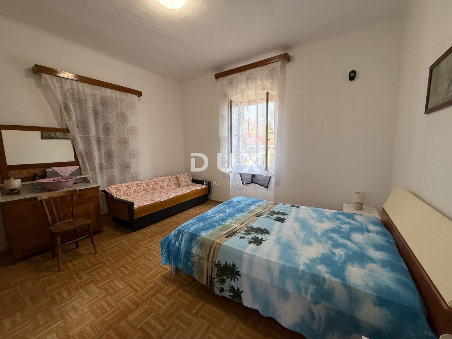 ISTRA,POREČ - Autentična istarska kuća s dvije stambene jedinice