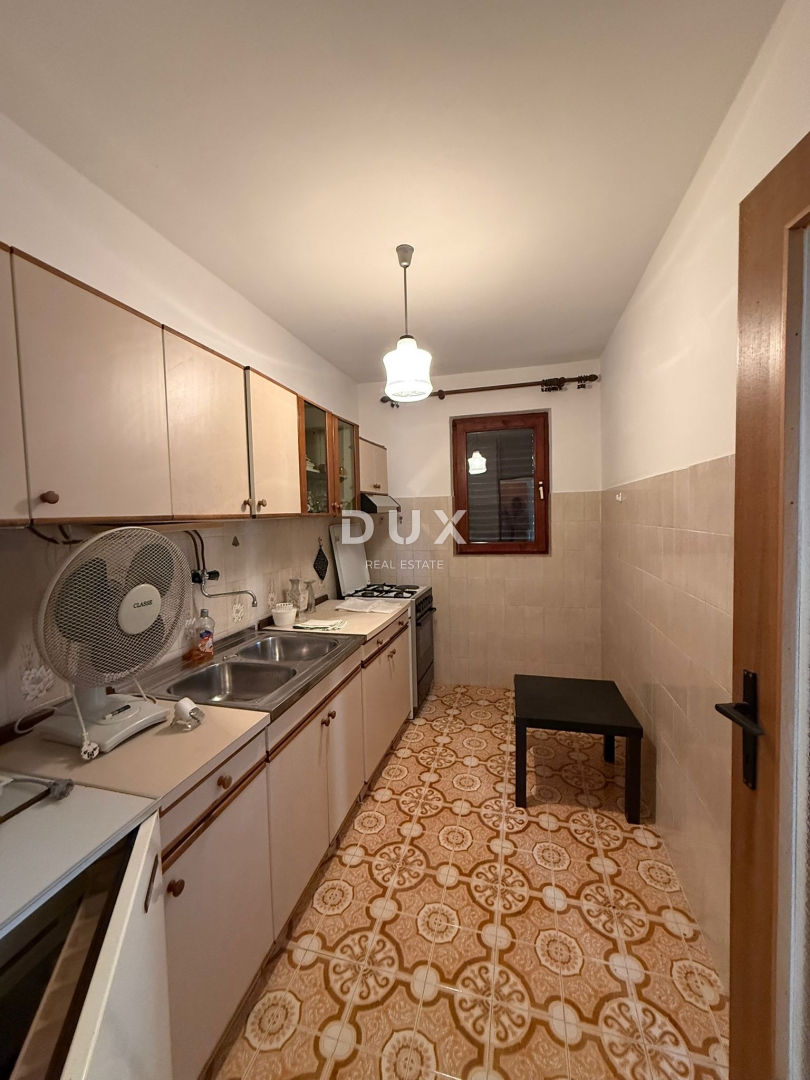 ISTRA,POREČ - Autentična istarska kuća s dvije stambene jedinice