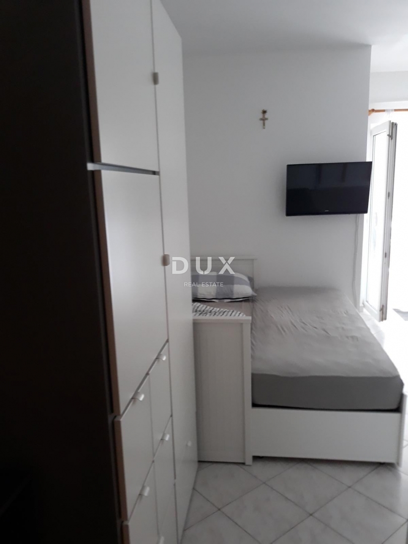 CRIKVENICA, DRAMALJ - stan od 33,79 s pogledom na more i s parkirnim mjestom