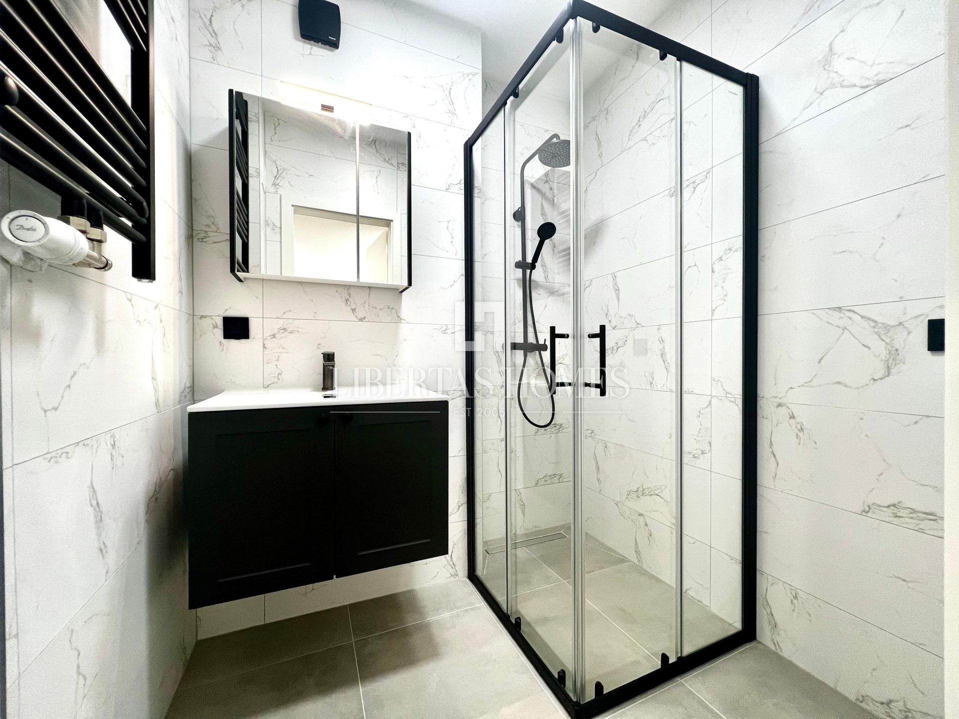 Flat Studentski grad, Gornja Dubrava, 77m2