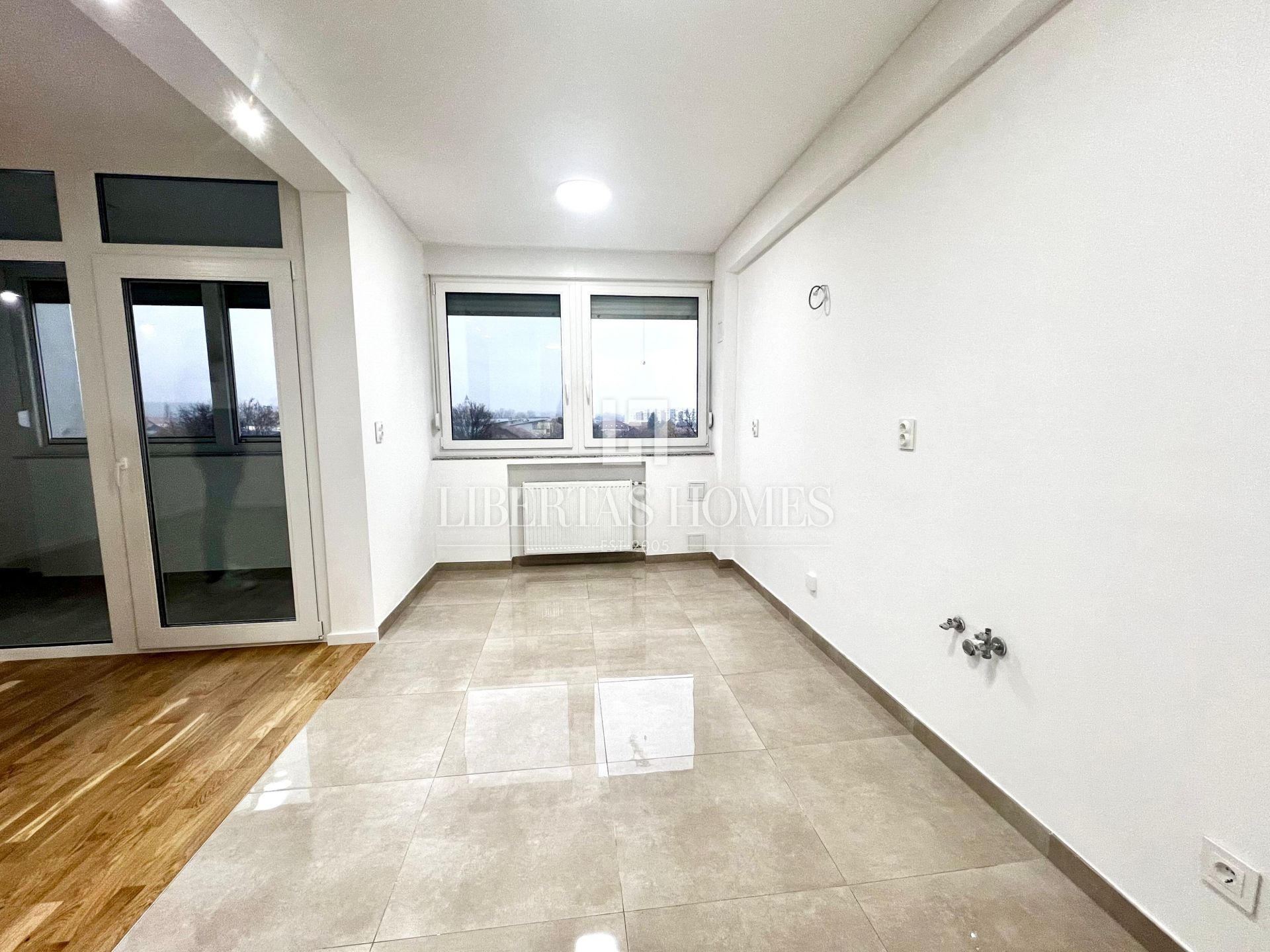 Flat Studentski grad, Gornja Dubrava, 77m2