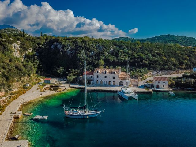 Jedinstvena kuća za višestruku turističku namjenu s vlastitom rivom, okolica Dubrovnika