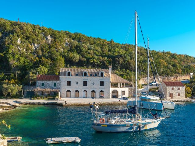 Jedinstvena kuća za višestruku turističku namjenu s vlastitom rivom, okolica Dubrovnika