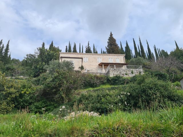 Stone villa with fantastic panoramic view of Elaphite island