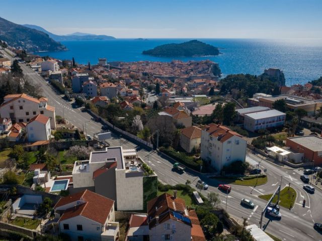 Prodaja kuće s luksuznim stanovima blizu centra Dubrovnika