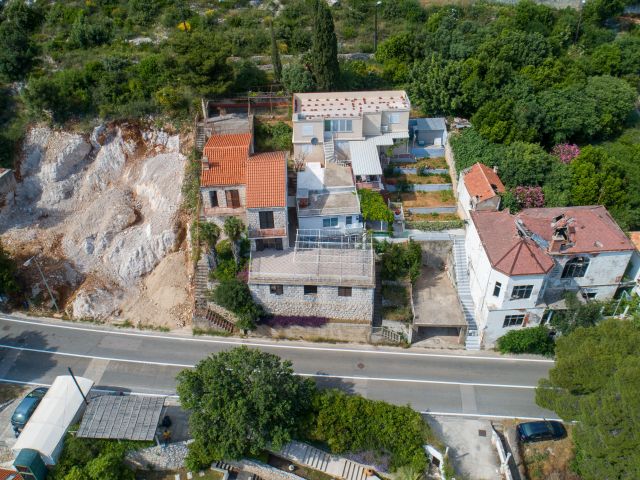 Sale of a house with a valid building permit by the sea near Dubrovnik