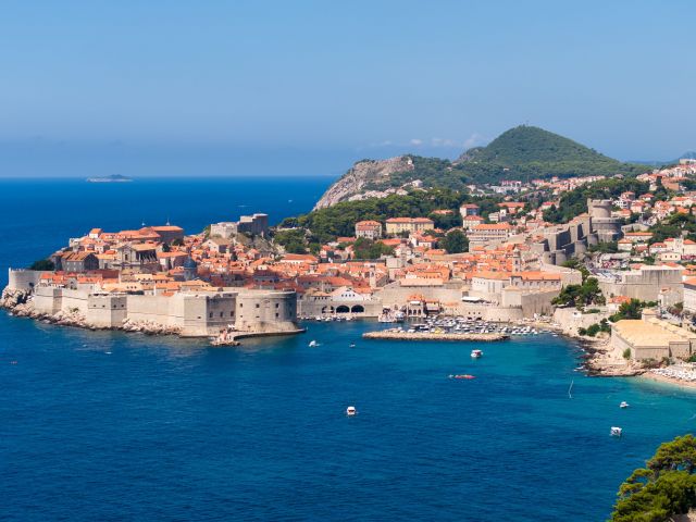 Trosobni stan s pogledom na more i Stari grad na prodaju, Dubrovnik