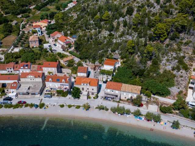 Sale of a stone house with a beautiful sea view on Pelješac, Trstenik