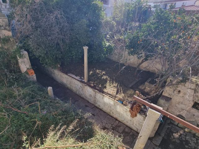 Sale of old stone house in the center of Korcula